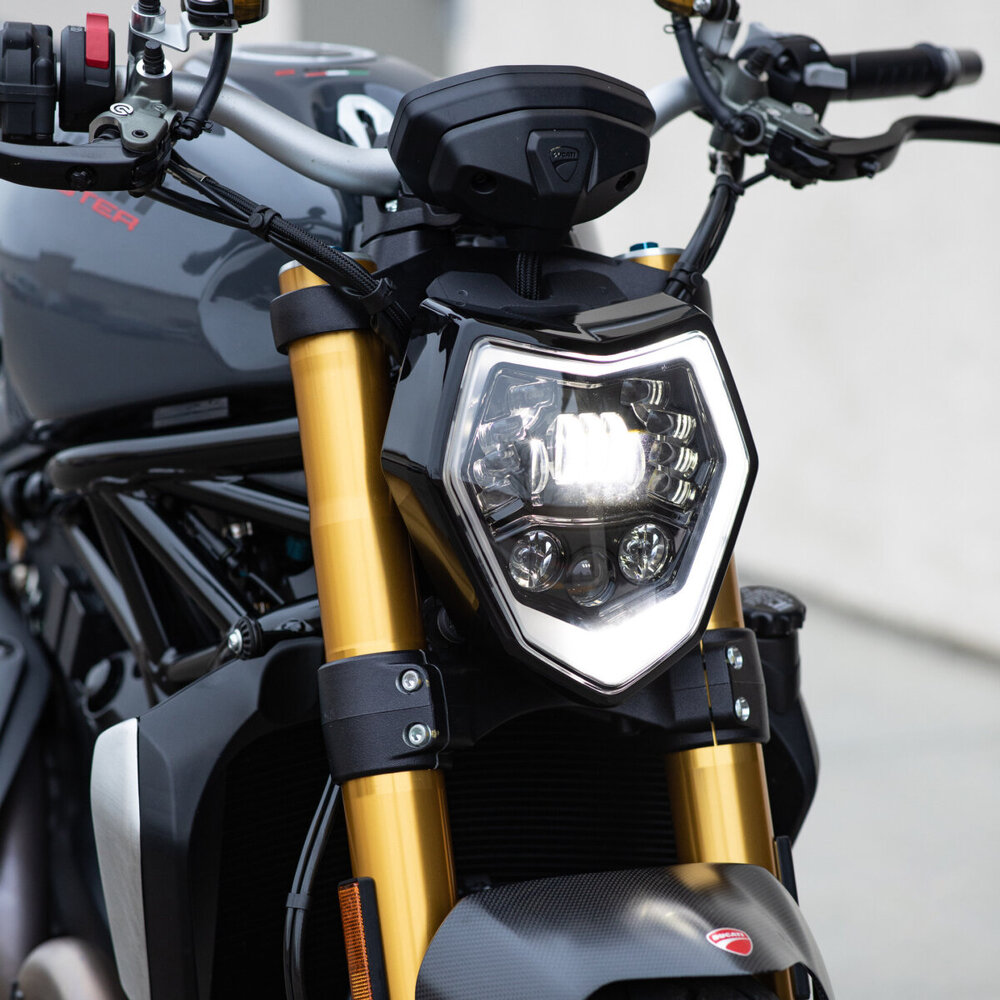 J.W.-Speaker-Model-8693-Adaptive-2-on-Ducati-Monster-2023-1200x1200.jpg